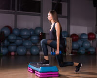 Domyos step : l’allié multifonction pour des séances fitness dynamiques à la maison